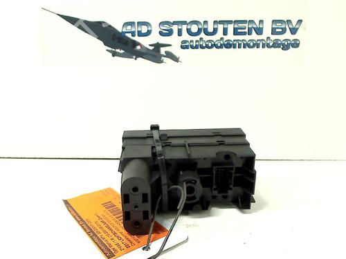 Forlygtekontakt OPEL MERIVA A MPV (X03) 1.6 (E75) | BP11301651I24 