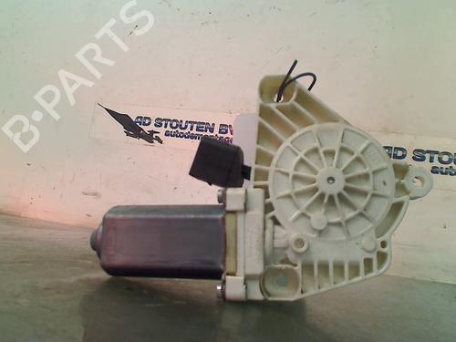 Left rear window motor MERCEDES-BENZ CLA Shooting Brake (X117) CLA 200 CDI / d (117.908) | BP17834988E23 