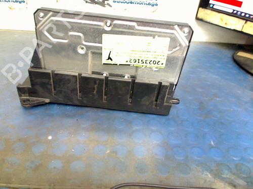 Fuse box VW CRAFTER 30-50 Van (2E_) 2.0 TDI | BP37683353E1 - Image 4