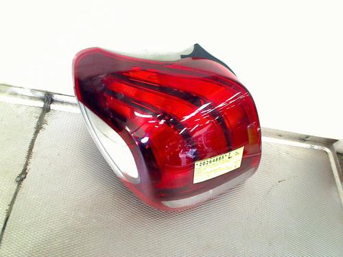 Left taillight PEUGEOT 108 1.0 VTi 72 | BP38729362C34 - Image 3