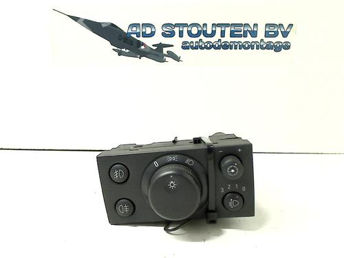 Used Headlight switch OPEL MERIVA A MPV (X03) 1.6 (E75) (105 hp) 11301898