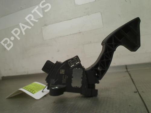 pedal-peugeot-108-2014-32337178 main image