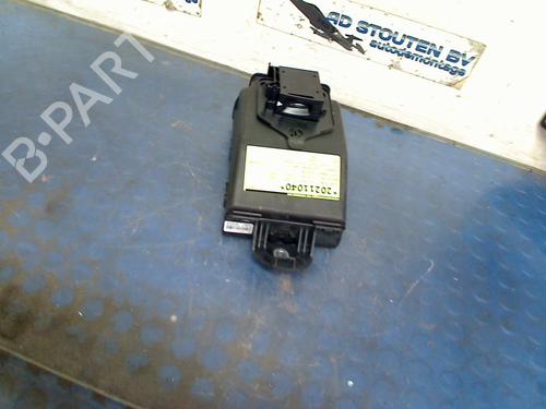 Boîte à Fusibles VOLVO XC60 II (246) T5 (250 hp) 31902364