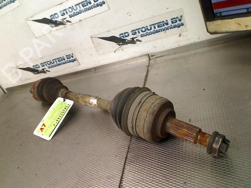 Used Left front driveshaft DACIA DOKKER MPV (KE_) 1.2 TCe (KEM0, KEAY) (115 hp) 27237142