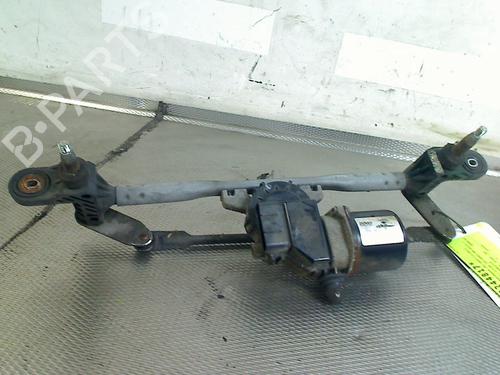 Vindrute Vindusviskermekanisme Vindrute Vindusviskermekanisme FIAT 500 (312_) 1.2 (312AXA1A) (69 hp) 33869129 33869129