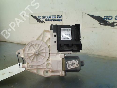 Used Right front window motor VW TIGUAN (5N_) 1.4 TSI (122 hp) 30774349