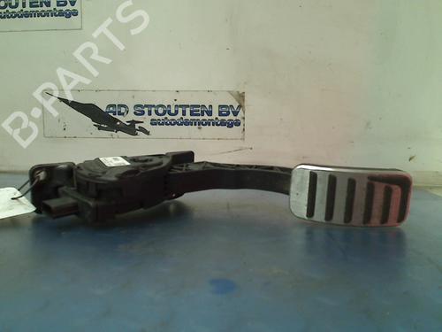 Used Pedal VOLVO V40 Hatchback (525) D4 (190 hp) 13124985