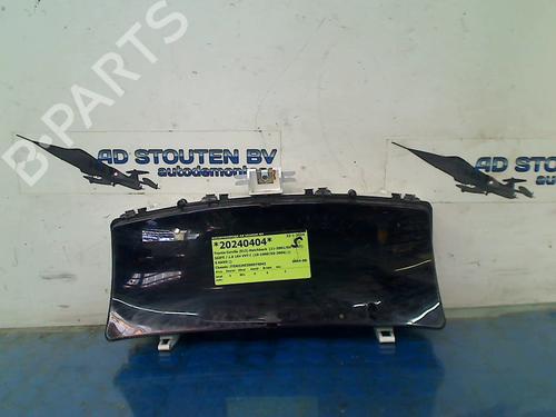 Used Instrument cluster Instrument cluster 17389814 17389814
