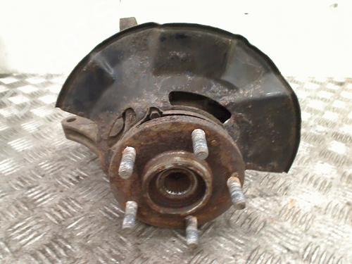 Left front steering knuckle KIA SPORTAGE II (JE_, KM_) 2.7 V6 4WD | BP11305152M25 