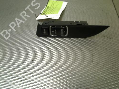 switch-bmw-3-touring-f31-2012-2013-2014-2015-2016-2017-2018-2019-32982411 main image