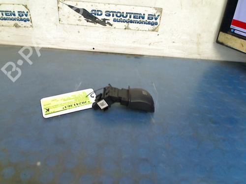 Used Steering wheel controls RENAULT MEGANE III Grandtour (KZ0/1) 1.5 dCi (KZ09, KZ0D, KZ1G, KZ29, KZ14, KZ1W, KZ10, KZ1F,... (110 hp) 21589023