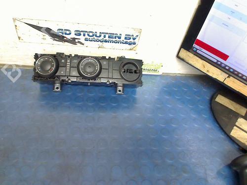 Climate control VW CRAFTER 30-50 Van (2E_) 2.0 TDI | BP31942153I5