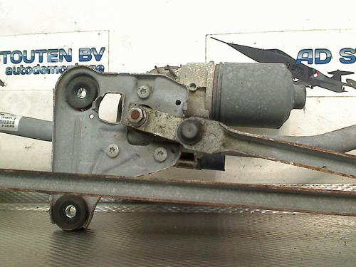 Mechanizm wycieraczek przednich VOLVO V70 III (135) T4 | BP30834501C83