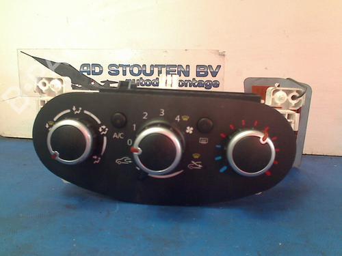 Used Climate control RENAULT TWINGO III (BCM_, BCA_) 1.0 SCe 70 (71 hp) 11309747