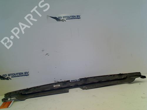 Used Grille CHEVROLET CRUZE (J300) 1.8 (141 hp) 11306072