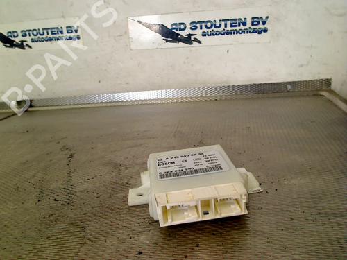 Module électronique MERCEDES-BENZ CLS (C219) CLS 320 CDI (219.322) (224 hp) 29173899