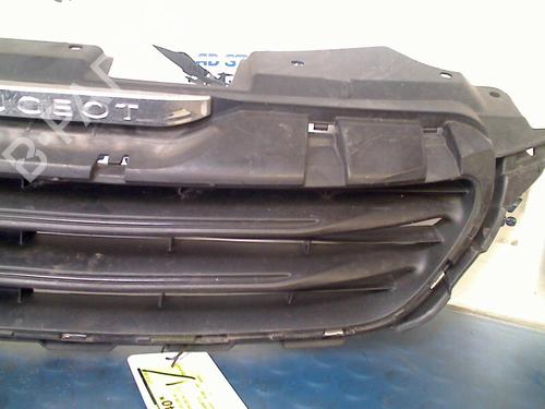 Grille PEUGEOT 108 1.0 VTi | BP13389896C40