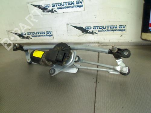Used Front wipers mechanism FIAT FIORINO Box Body/MPV (225_) 1.3 D Multijet (95 hp) 28497393
