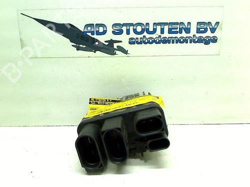 Used Electronic sensor VW MULTIVAN T5 (7HM, 7HN, 7HF, 7EF, 7EM, 7EN) 1.9 TDI (105 hp) 13122896