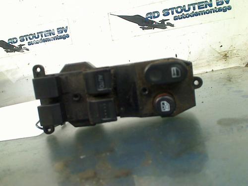Used Left front window switch HONDA JAZZ II (GD_, GE3, GE2) 1.2 i-DSI (GD5, GE2) (78 hp) 31312042
