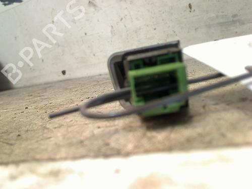 Switch PEUGEOT 208 I (CA_, CC_) 1.2 VTI 82 | BP11261505I30 
