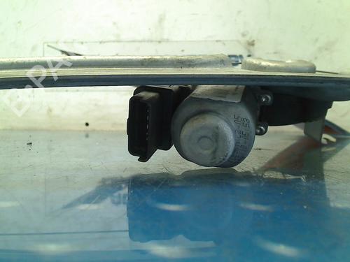 Front left window mechanism RENAULT SCÉNIC II (JM0/1_) 1.9 dCi (JM0G, JM12, JM1G, JM2C) | BP13690298C22 