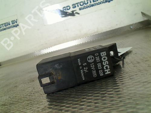 Used Electronic sensor VW CRAFTER 30-50 Van (2E_) 2.5 TDI (109 hp) 31181106