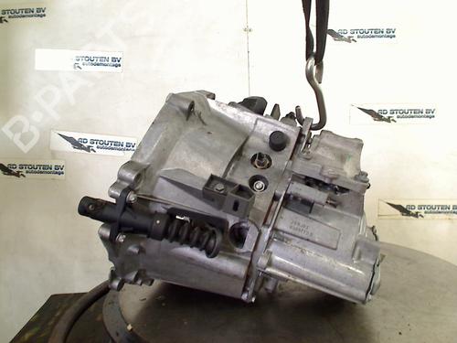 Used Gearbox CITROËN C4 III (BA_, BB_, BC_) 1.2 PureTech 130 (BAHNSA, BAHNSB) (130 hp) 28949564