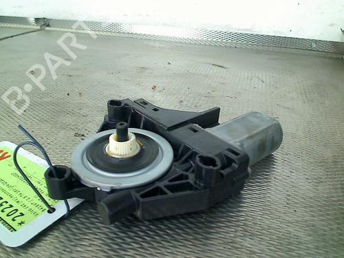 Right front window motor VOLVO V40 Hatchback (525) T4 GTDi | BP33687026E20 - Image 5
