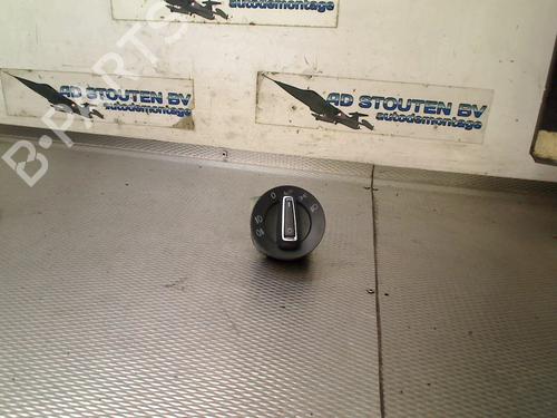 Used Headlight switch VW GOLF VII (5G1, BQ1, BE1, BE2) 1.6 TDI (110 hp) 29826843