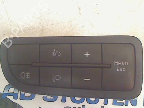 Used Headlight switch FIAT PUNTO EVO (199_) 1.2 (69 hp) 11316910