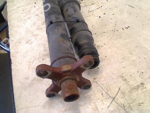 Driveshaft MERCEDES-BENZ C-CLASS (W204) C 63 AMG (204.077) | BP13126735M37 