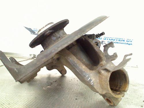Right front steering knuckle VW CADDY III Box Body/MPV (2KA, 2KH, 2CA, 2CH) 1.6 TDI | BP29822301M26 