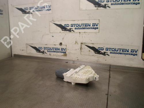 Right front window motor AUDI Q5 (8RB) 2.0 TFSI quattro | BP30480337E20