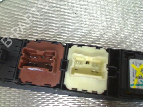 Left front window switch RENAULT CAPTUR I (J5_, H5_) 1.2 TCe 120 | BP30435364I27