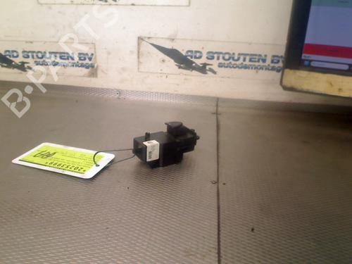 Used Switch HONDA CIVIC VIII Hatchback (FN, FK) 1.8 (FN1, FK2) (140 hp) 28382559