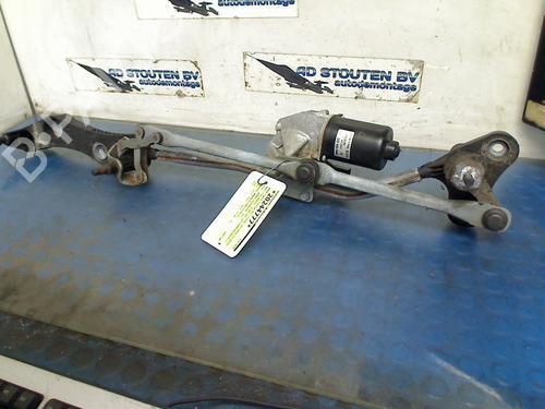 Used Front wipers mechanism BMW 5 Touring (E61) 525 d (177 hp) 30610496