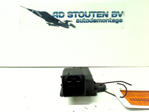 Module électronique PEUGEOT 308 SW II (LC_, LJ_, LR_, LX_, L4_) 1.2 THP 130 (131 hp) 11303863
