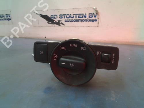 Forlygtekontakt MERCEDES-BENZ VITO Van (W447) 116 CDI (447.601, 447.603, 447.605) (163 hp) 13299203
