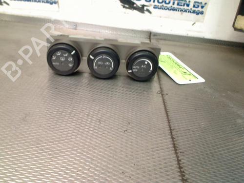 Used Climate control NISSAN X-TRAIL I (T30) 2.2 dCi (136 hp) 30533672