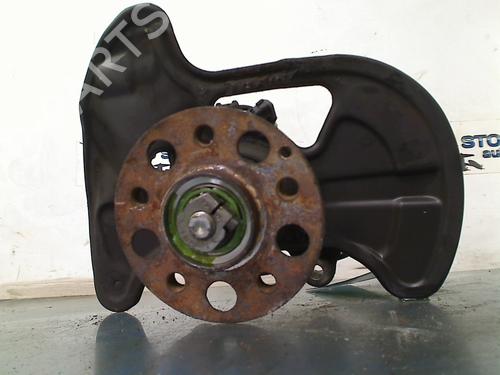 Used Left front steering knuckle MERCEDES-BENZ C-CLASS T-Model (S204) C 320 CDI (204.222) (224 hp) 21122917