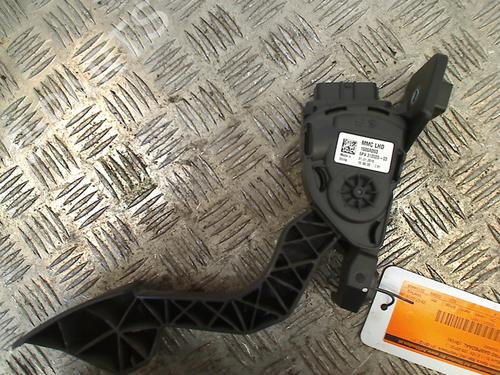 Pedal MITSUBISHI MIRAGE / SPACE STAR VI Hatchback (A0_A) 1.0 (A05A) | BP13124441I4 