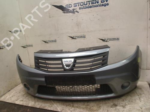 Used Front bumper DACIA SANDERO 1.2 16V (75 hp) 12590721