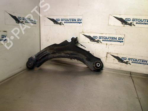 Højre fortil bærearm RENAULT CLIO IV Grandtour (KH_) 0.9 TCe 90 (90 hp) 30095792