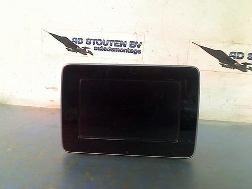 Used Display monitor MERCEDES-BENZ CLA Shooting Brake (X117) CLA 200 CDI / d (117.908) (136 hp) 17834967