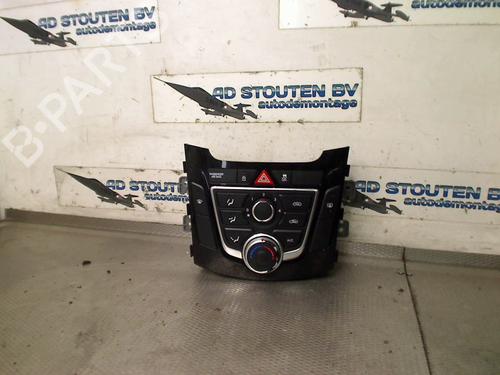 Comando clima HYUNDAI i30 (GD) 1.4 (99 hp) 30095809