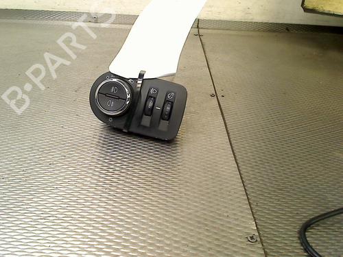 Used Headlight switch Headlight switch OPEL AGILA B (H08) 1.0 (F68) (68 hp) 36353739 36353739