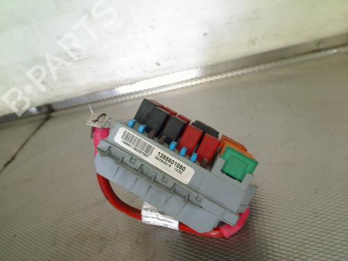Used Fuse box Fuse box 38294096 38294096