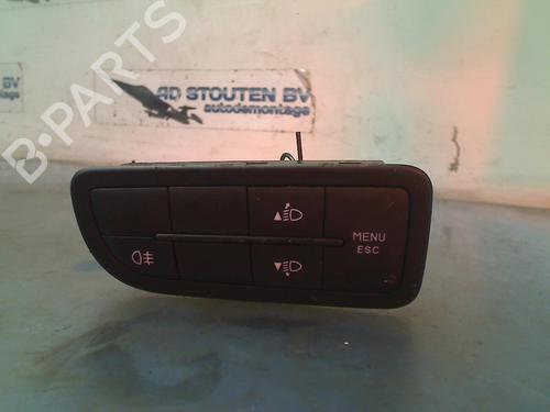 Used Switch FIAT FIORINO Box Body/MPV (225_) 1.3 D Multijet (225BXD1A, 225BXB1A, 225BXB11) (75 hp) 12590493