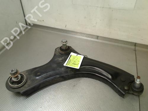 braccio-sospensione-anteriore-destro-renault-clio-v-b7_-2019-32998945 main image